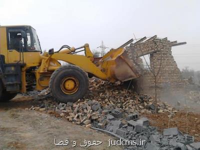 قلع و قمع ساخت و سازهای انجام گرفته در اراضی ملی اراك