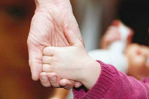 ایرانیان مقیم خارج کشور چگونه می توانند متقاضی فرزندخواندگی فرزندان بهزیستی باشند؟