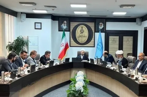 هیچ گزارشی در رابطه با متصل نبودن قوه قضاییه به درگاه ملی مجوزها ارسال نشده است